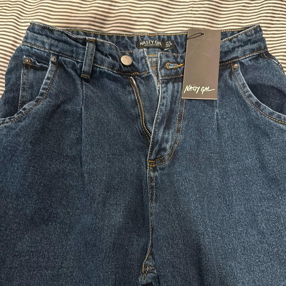 Nasty Gal Barrel Leg Jeans Size 6 US